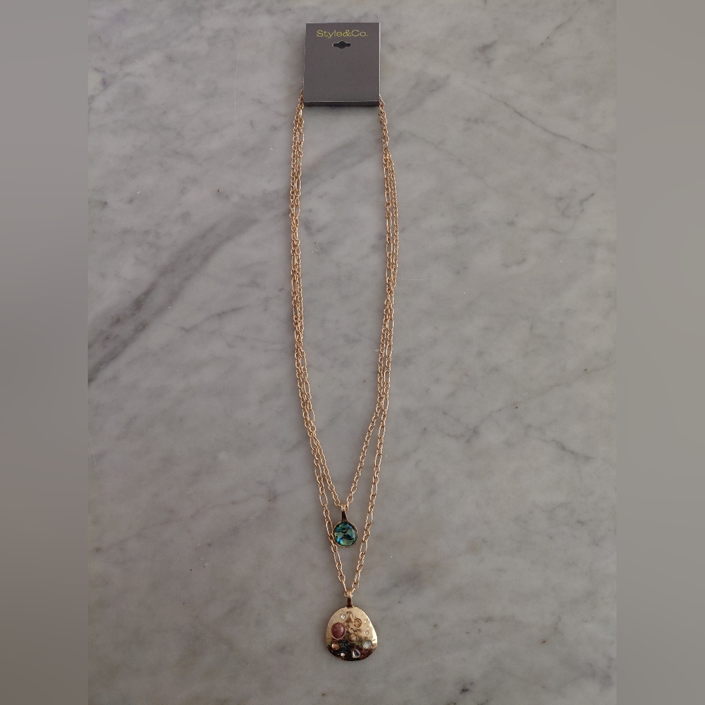 Elegant Gold Layered Necklace with Turquoise Pendant